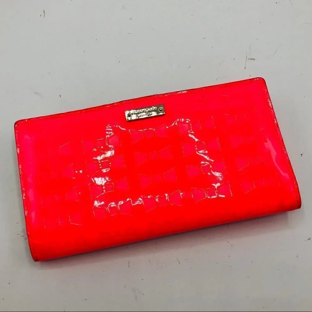 Kate Spade Pink Embossed Bow Wallet Snap Clutch Patent Leather Shiny Bag